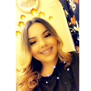 Meet your Posher, Kaitlynn